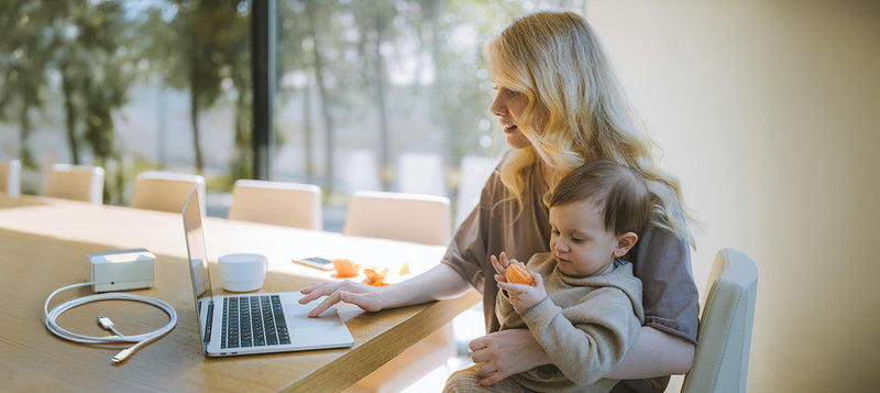 Mommy’s Little Helpers: Baby Registry Must-Haves for Safety-Minded Parents